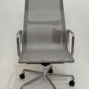 EAMES ALUMINUM / Respaldo Alto