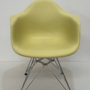 VINTAGE EAMES Molded Plastic Armchair  / Wire Base color lima